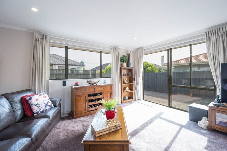 Photo of property in 2/29 Bledisloe Avenue, Stoke, Nelson, 7011