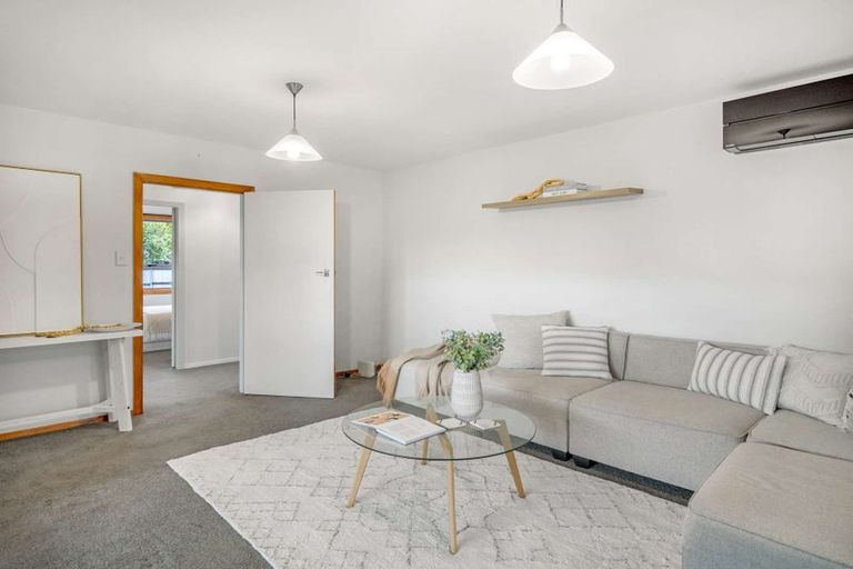 Photo of property in 7 Wolsey Place, Hillmorton, Christchurch, 8025