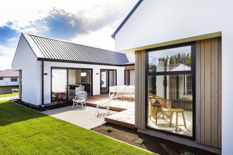 Photo of property in 53 Redbrook Road, Casebrook, Christchurch, 8051