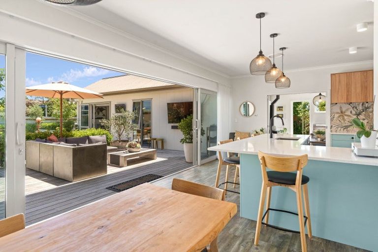 Photo of property in 5 Massey Street, Greytown, 5712