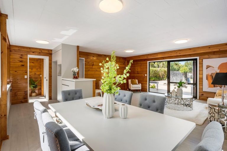 Photo of property in 33a Glenvar Road, Torbay, Auckland, 0630