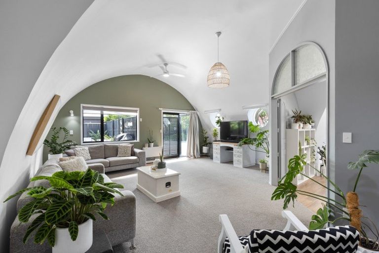 Photo of property in 8 Kings Court, Roslyn, Palmerston North, 4414