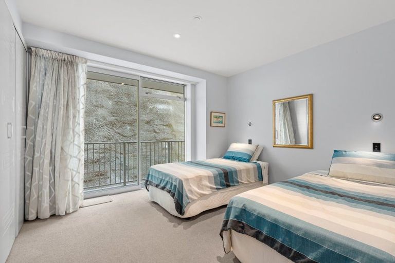 Photo of property in Quay Apartments Tower 2, 206/283 Wakefield Quay, Stepneyville, Nelson, 7010