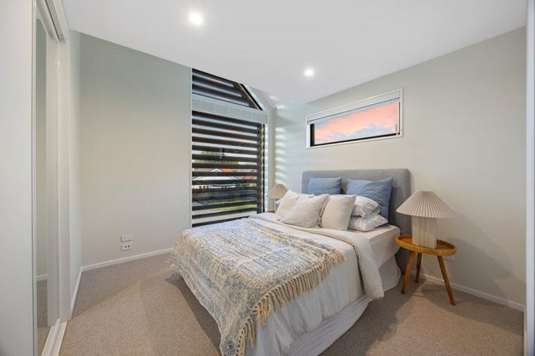 Photo of property in 1/100 Innes Road, St Albans, Christchurch, 8052