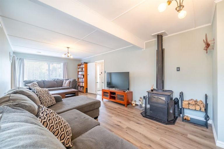 Photo of property in 3 Gawler Grove, Wainuiomata, Lower Hutt, 5014