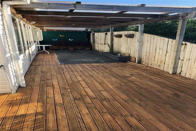 Photo of property in 24b Palmgreen Court, Stanmore Bay, Whangaparaoa, 0932