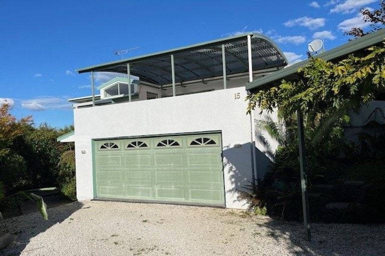 Photo of property in 15 Hague Place, Birkenhead, Auckland, 0626