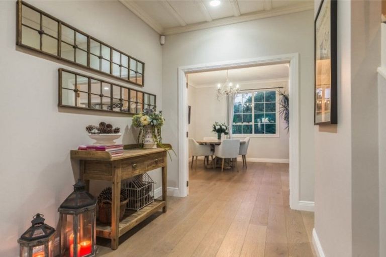 Photo of property in 72 Potts Road, Whitford, Howick, 2571