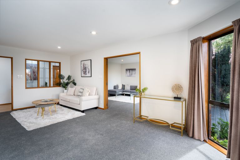 Photo of property in 51 Westgrove Avenue, Avonhead, Christchurch, 8042