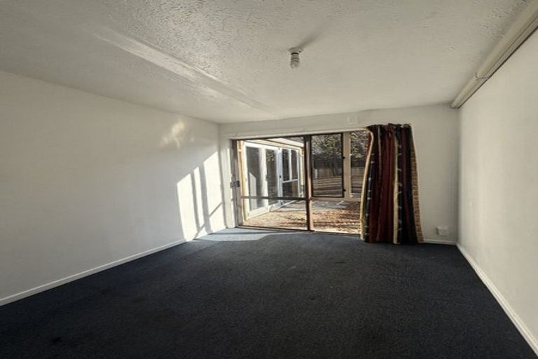 Photo of property in 35 Shirley Road, Shirley, Christchurch, 8013