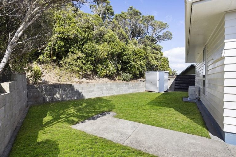 Photo of property in 7 Ceres Crescent, Johnsonville, Wellington, 6037