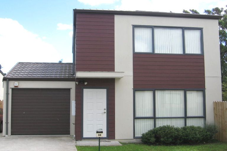 Photo of property in 38 Rakich Place, Henderson, Auckland, 0612