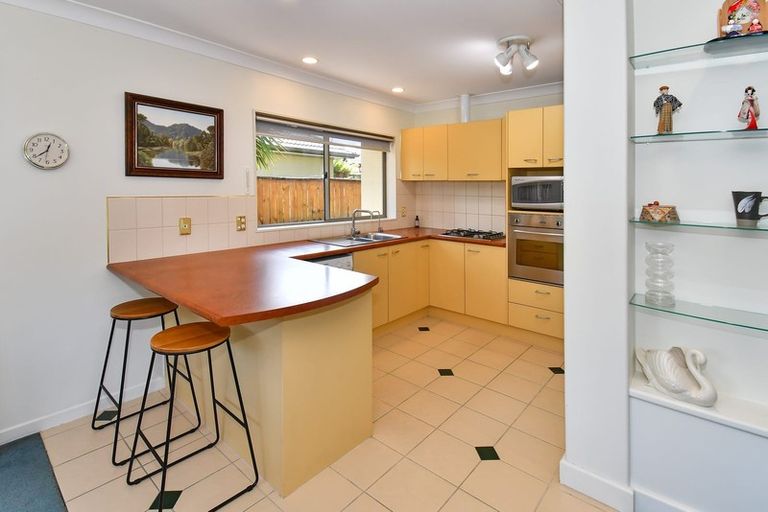 Photo of property in 28a Taka Street, Takanini, 2112
