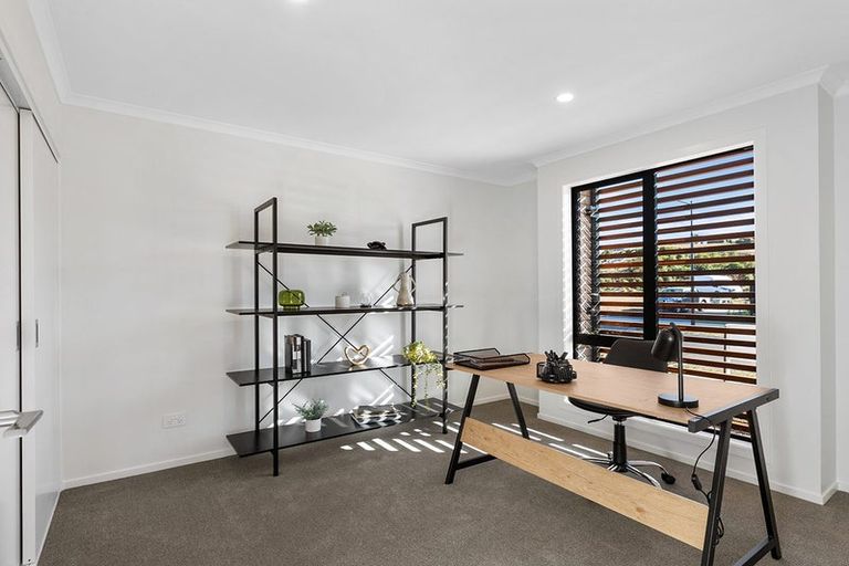 Photo of property in 84 Overton Street, Rototuna North, 3210