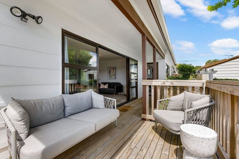 Photo of property in 3/141 Verbena Road, Birkdale, Auckland, 0626