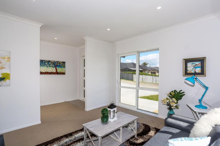 Photo of property in 21 Hua Place, Tuakau, 2121