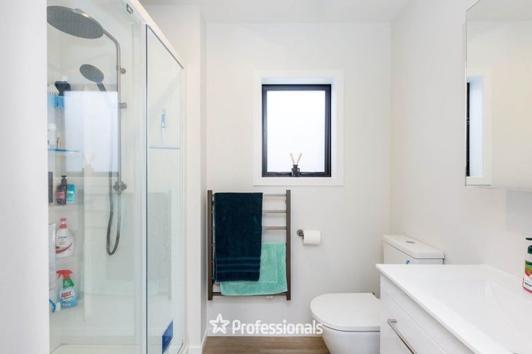 Photo of property in 12d Cairo Street, Upper Hutt Central, Upper Hutt, 5018