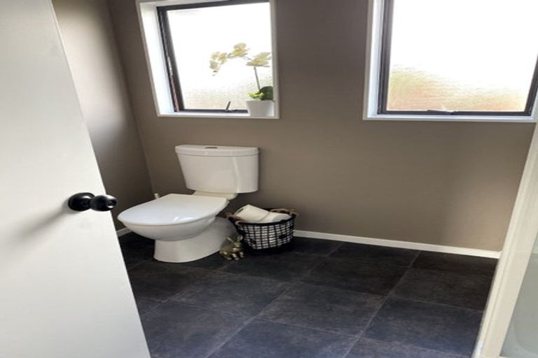 Photo of property in 66b Atkinson Avenue, Otaki Beach, Otaki, 5512