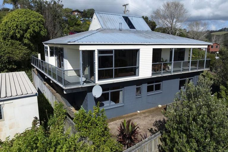 Photo of property in 5 Seaview Road, Cable Bay, 0420