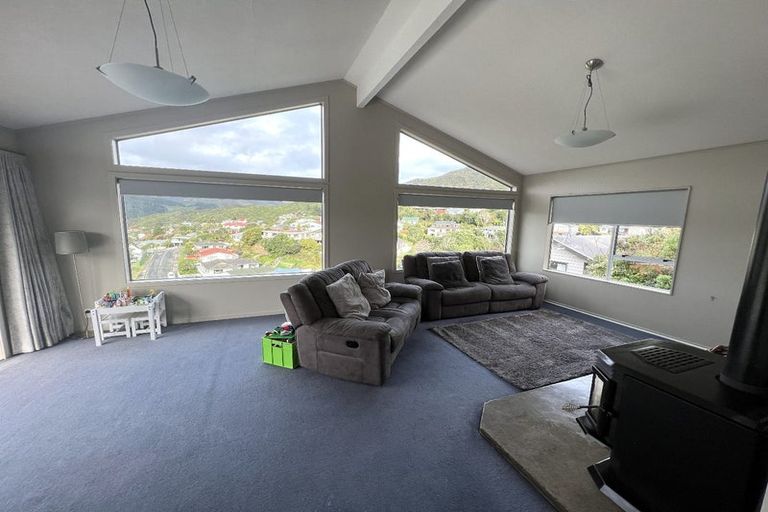 Photo of property in 12 Buxton Avenue, Karori, Wellington, 6012