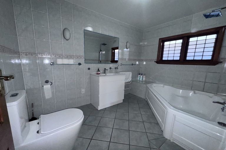 Photo of property in 10 Webb Street, St Albans, Christchurch, 8014