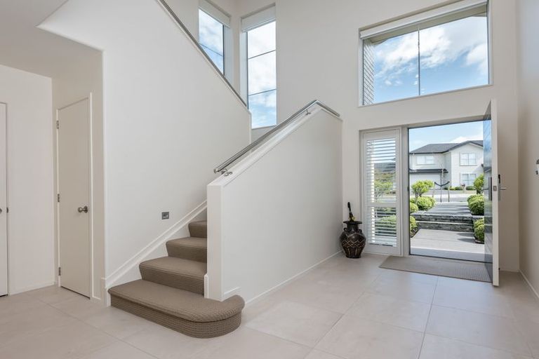 Photo of property in 99 Bayvista Drive, Karaka, Papakura, 2113