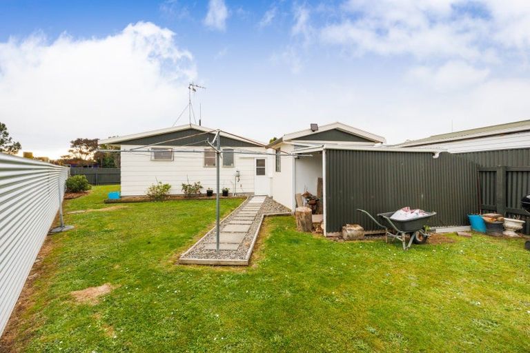 Photo of property in 15 Wild Street, Feilding, 4702