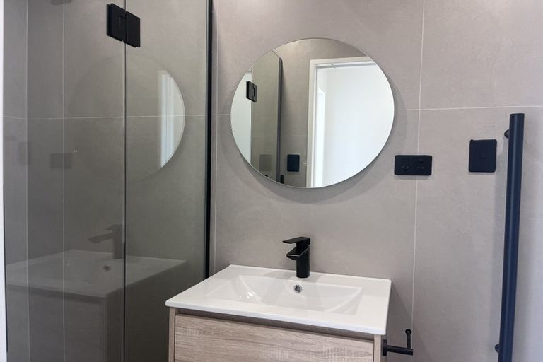 Photo of property in 134b Mokoia Road, Chatswood, Auckland, 0626
