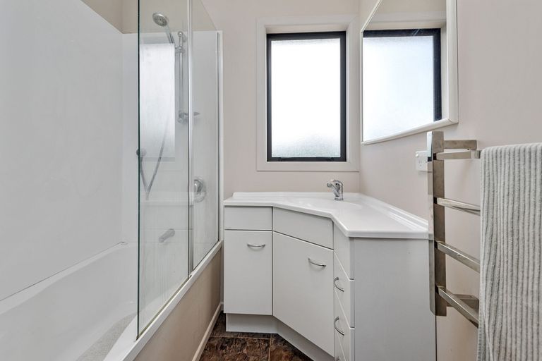 Photo of property in 145 Weymouth Road, Manurewa, Auckland, 2102