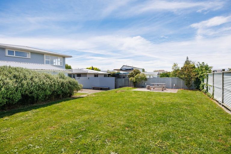 Photo of property in 18 Somerset Crescent, Highbury, Palmerston North, 4412