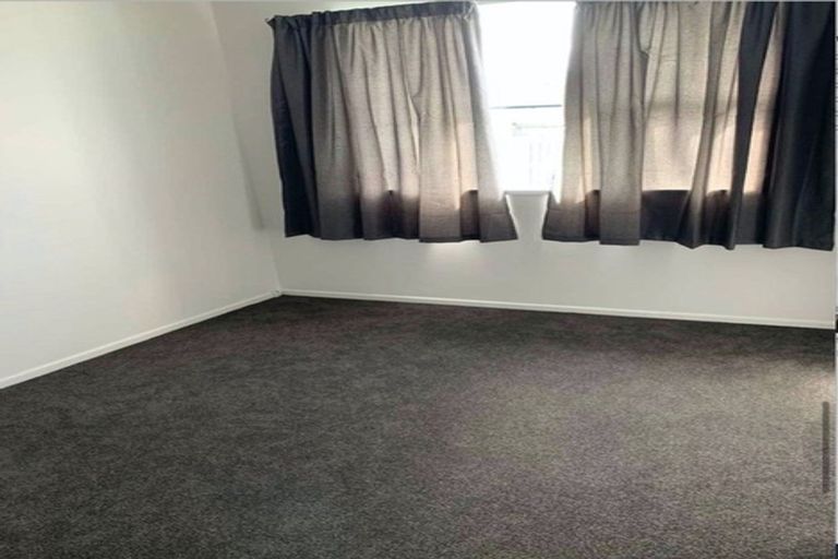 Photo of property in 20 Hamstead Street, Wainuiomata, Lower Hutt, 5014