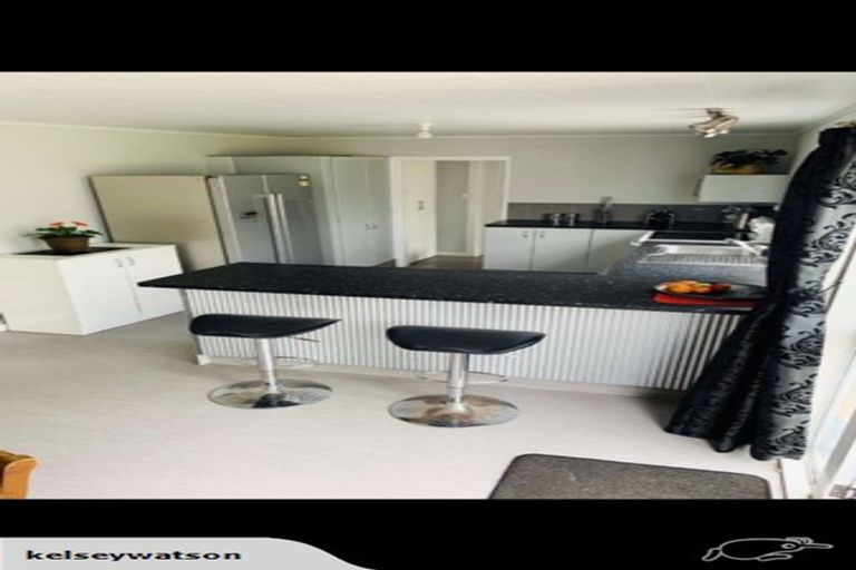 Photo of property in 21 Peel Street, Westport, 7825