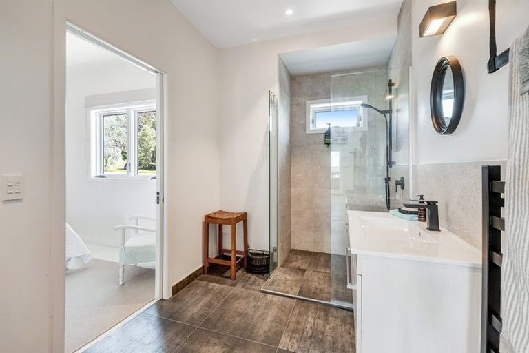 Photo of property in 487 Hibiscus Coast Highway, Orewa, 0931