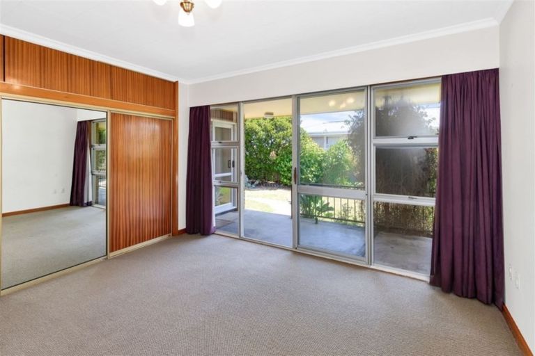 Photo of property in 1 Fraser Place, Rangiora, 7400