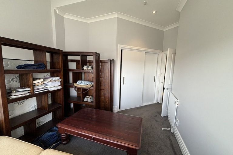 Photo of property in The Villas, 6/33 Hobson Street, Thorndon, Wellington, 6011