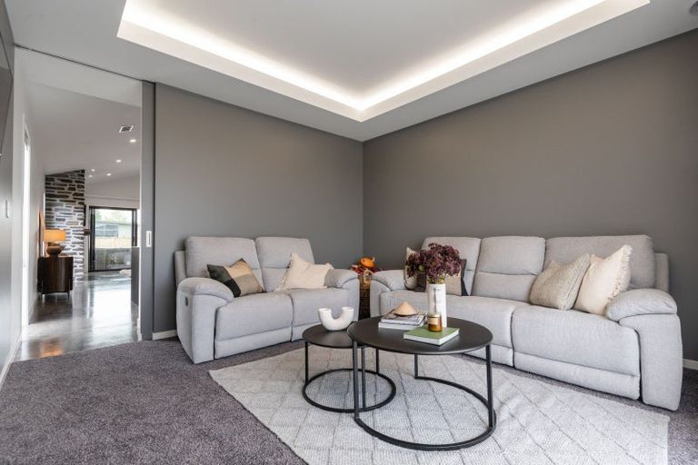 Photo of property in 42 Hugo Shaw Drive, Cambridge, 3434