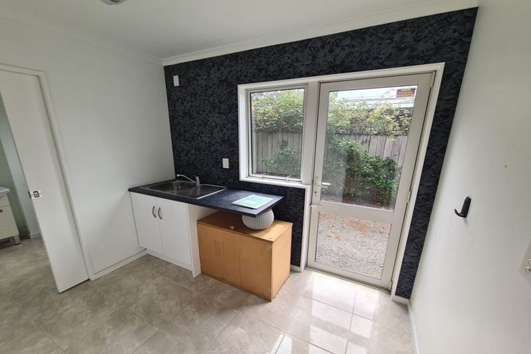 Photo of property in 42 Kapiti Road, Paraparaumu, 5032