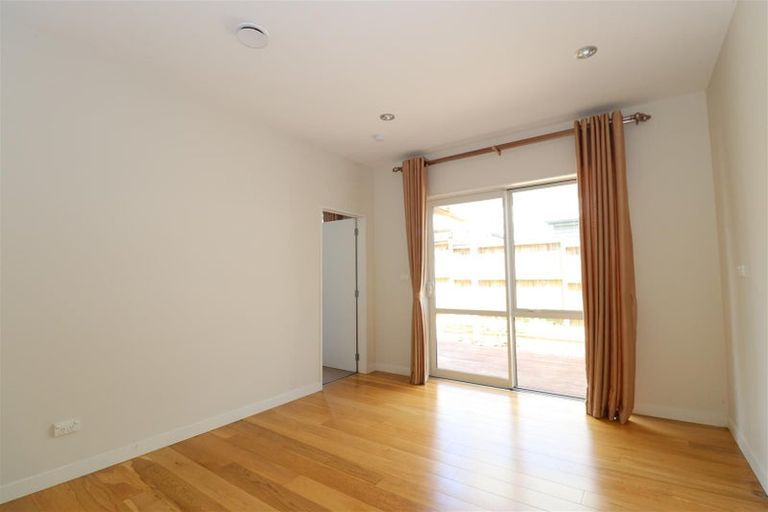 Photo of property in 10 Cahir Place, Flat Bush, Auckland, 2019