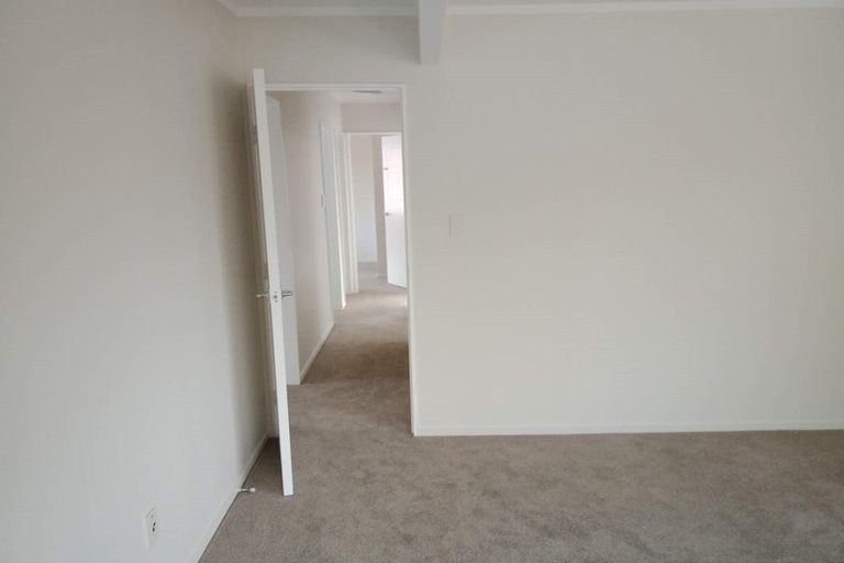 Photo of property in 1/133 Hutchinson Avenue, New Lynn, Auckland, 0600