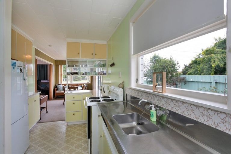 Photo of property in 103 Pukepapa Road, Marton, 4710