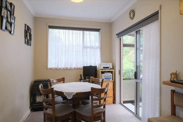 Photo of property in 16 Forfar Street, Clyde Hill, Dunedin, 9011