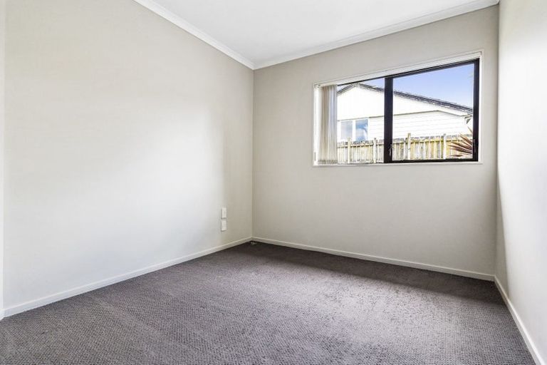 Photo of property in 70b Kayes Road, Pukekohe, 2120