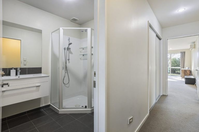 Photo of property in 12a Date Crescent, Aidanfield, Christchurch, 8025