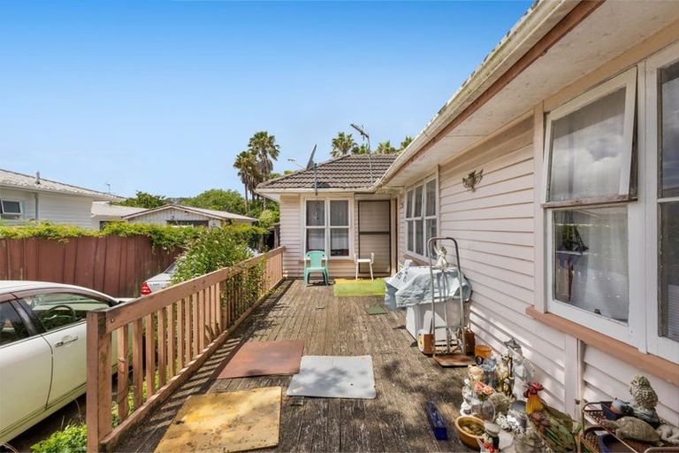 Photo of property in 81 Wallace Road, Mangere Bridge, Auckland, 2022