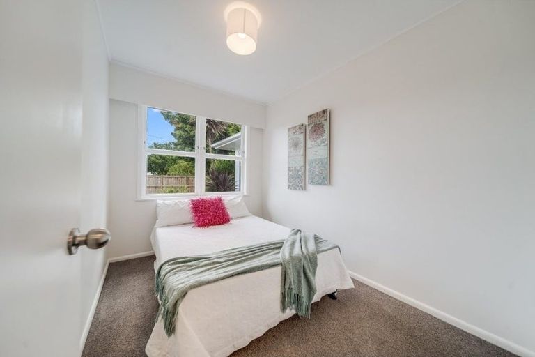 Photo of property in 16 Thornton Place, Melville, Hamilton, 3206