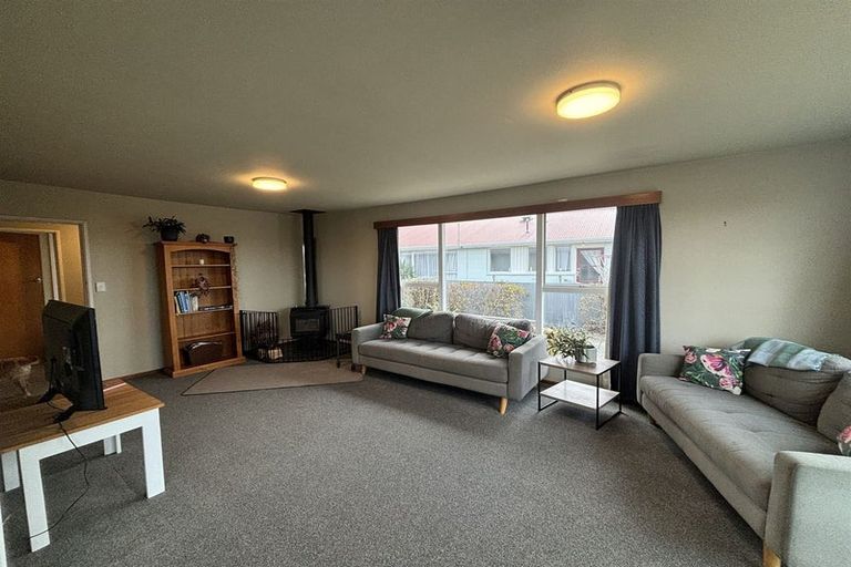 Photo of property in 19 Lamorna Road, Parklands, Christchurch, 8083