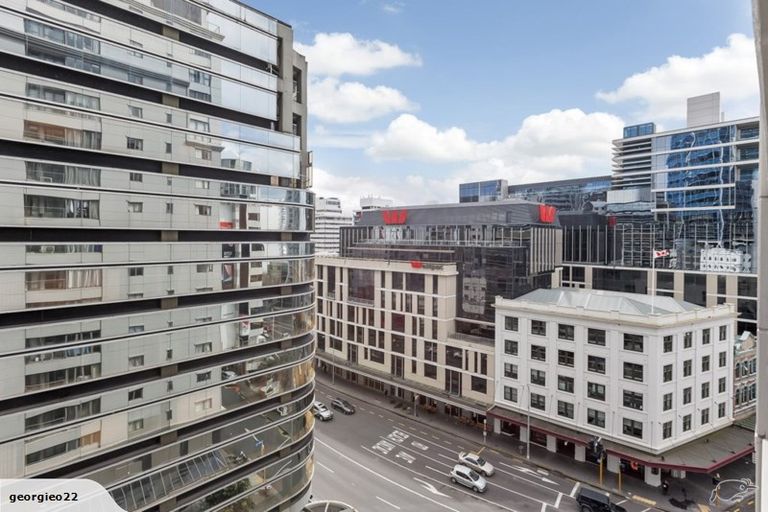 Photo of property in 1 Emily Place, Bellevue, Tauranga, 3110