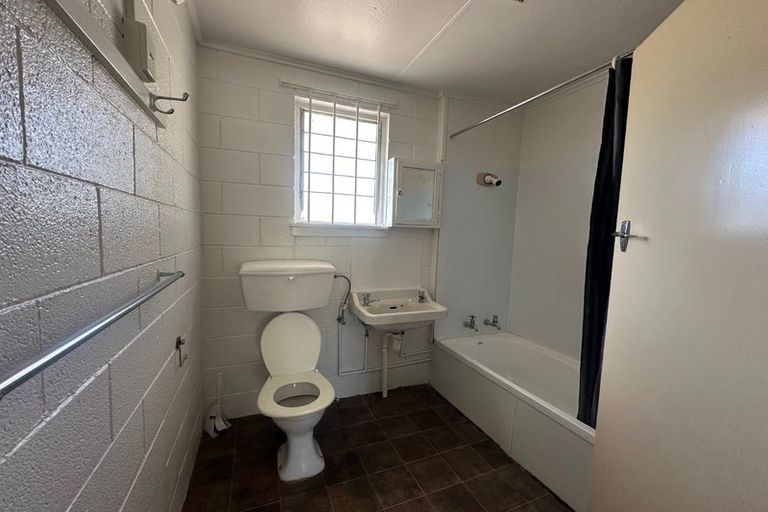Photo of property in 217-219 Nikau Street, Saint Leonards, Hastings, 4120