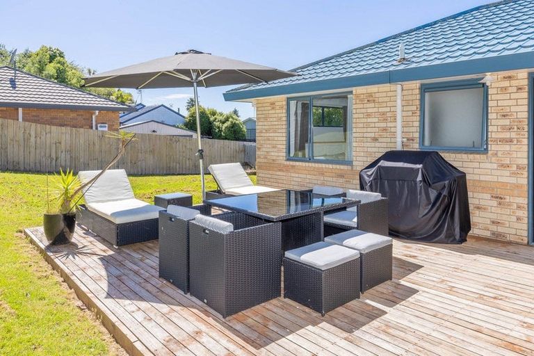 Photo of property in 3 Lloyd Drive, Nawton, Hamilton, 3200