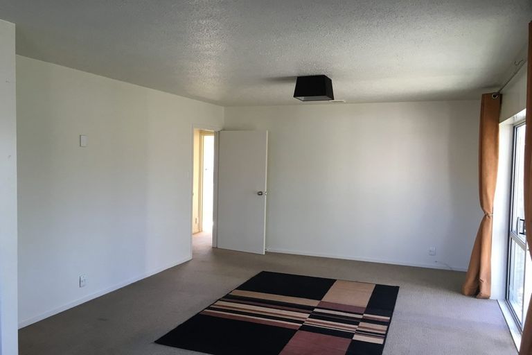 Photo of property in 1/62a Mackenzie Avenue, Woolston, Christchurch, 8023